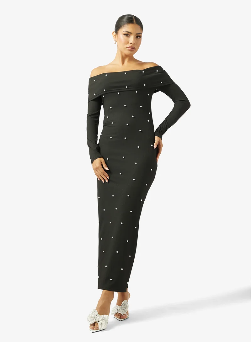 ايلا Off Shoulder Shift Dress